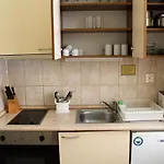 Stylish One Bedroomed 112 In Main Flora Building
