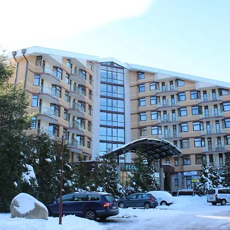 Stylish One Bedroomed 112 In Main Flora Building Appartement